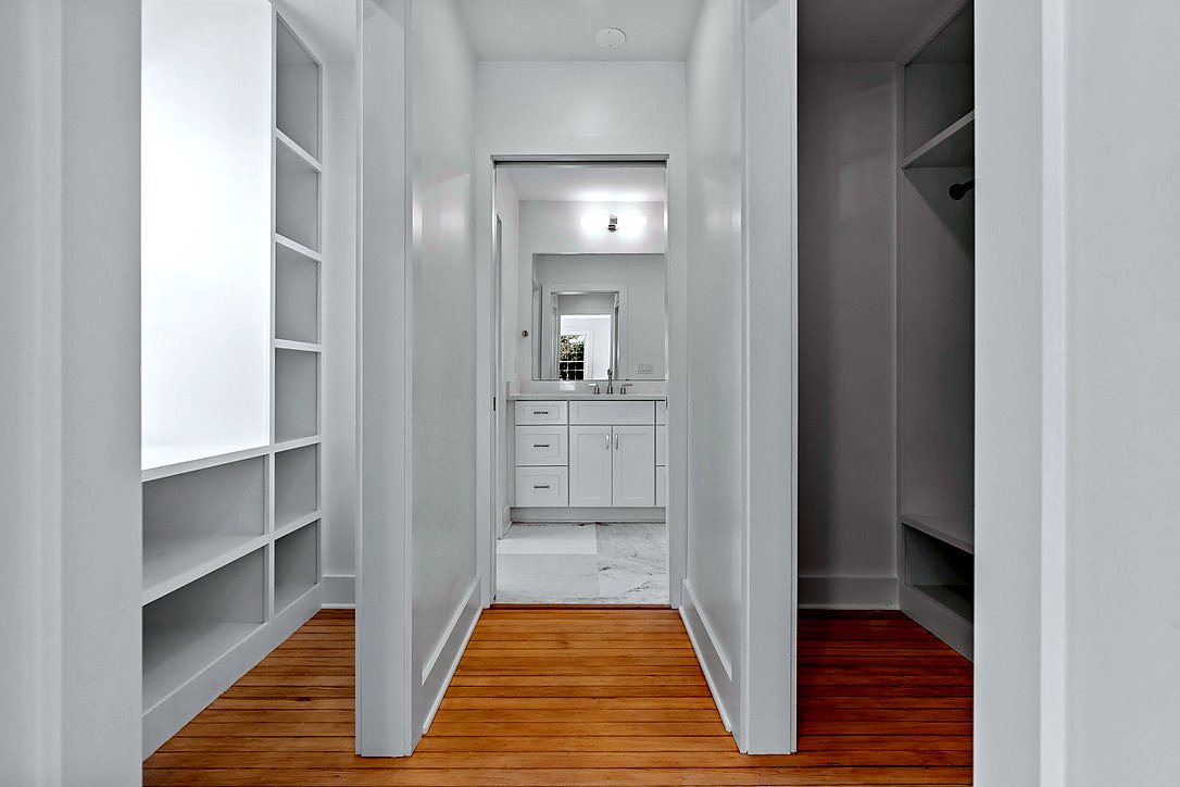 Bronxville Colonial — image 6