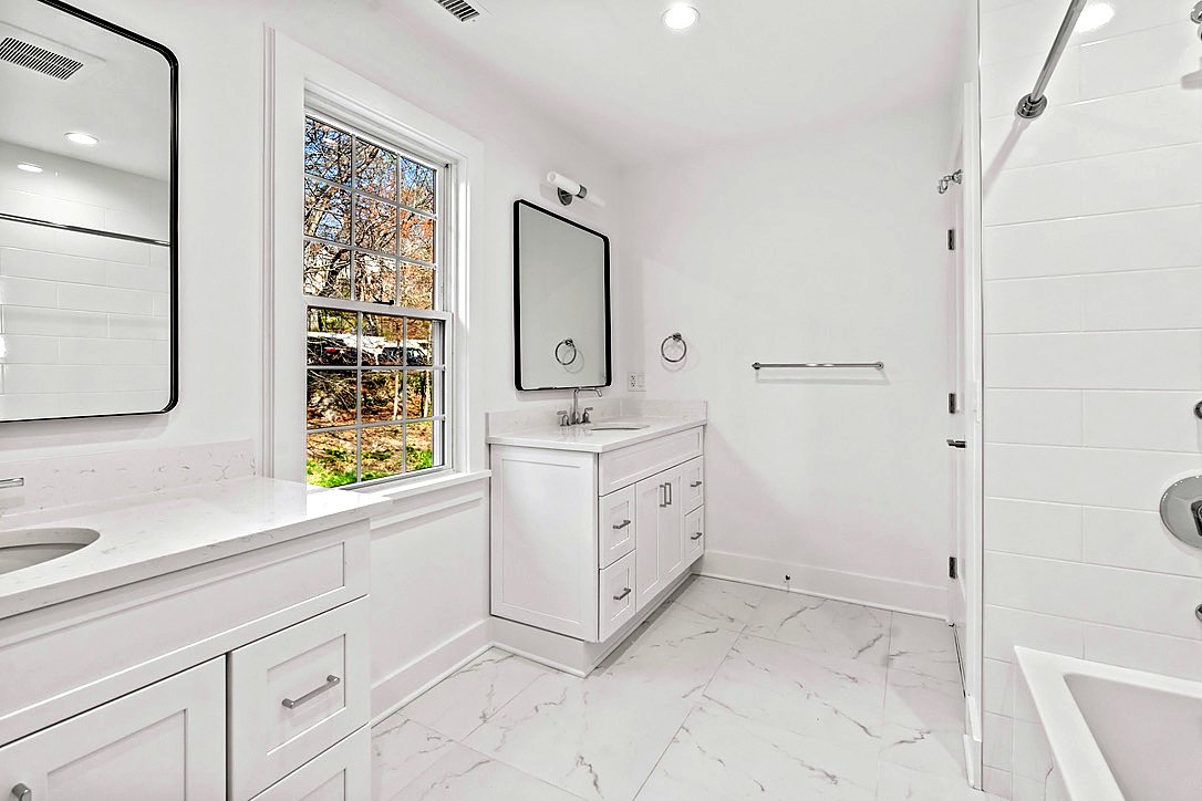 Bronxville Colonial — image 7
