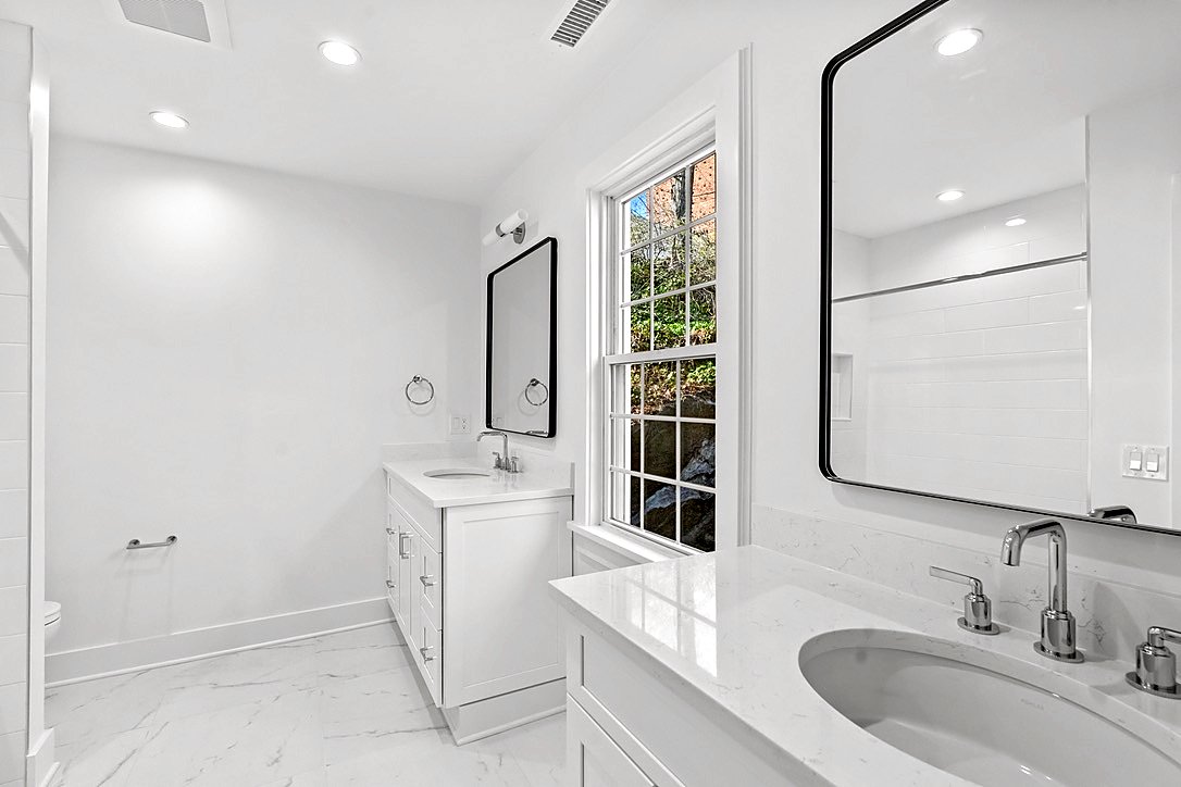 Bronxville Colonial — image 8