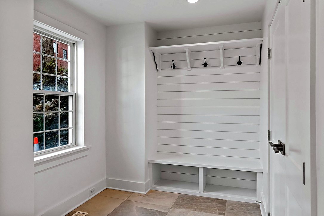 Bronxville Colonial — image 12
